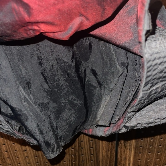 Stunning BCBGMAXAZRIA dress size 0 part dress formal semi formal - Picture 3 of 6